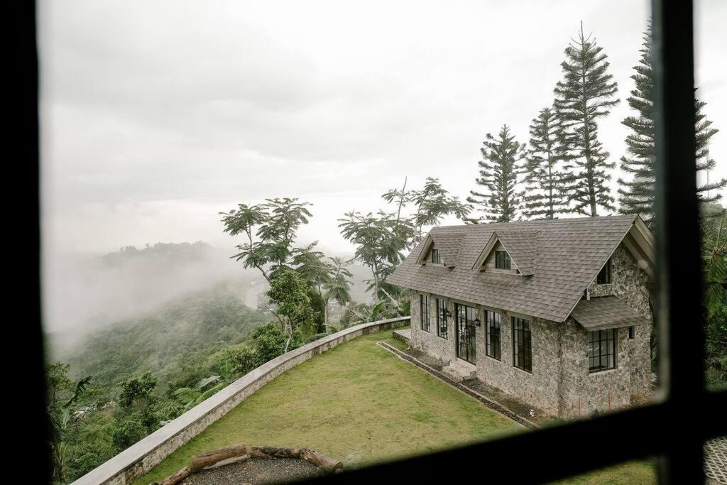 Villa The Old Country Stone House à Cebu Extérieur photo