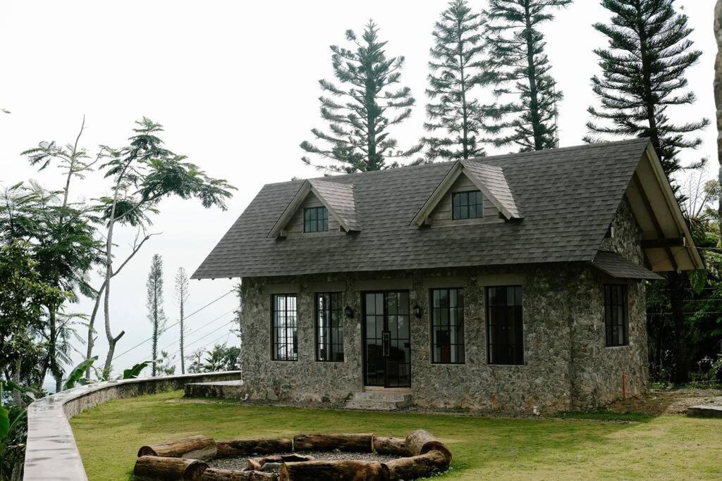 Villa The Old Country Stone House à Cebu Extérieur photo
